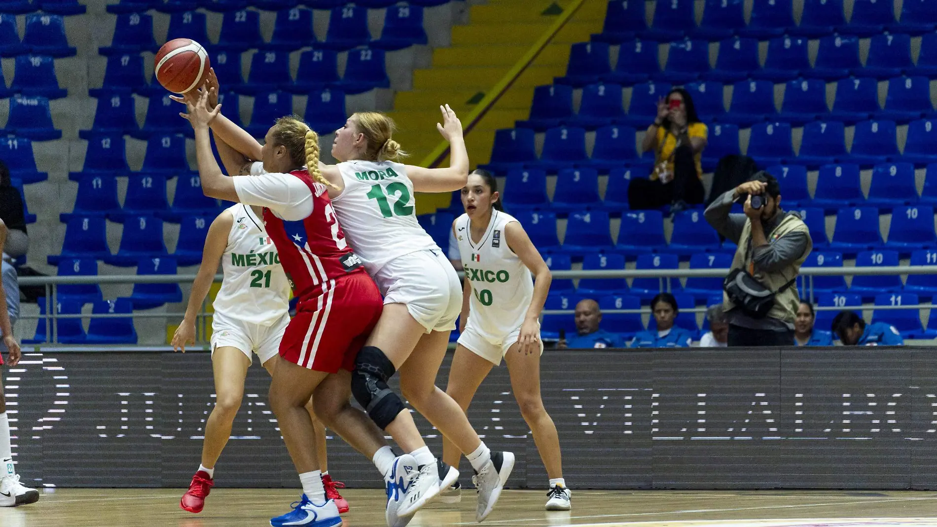 BASQUETBOL (4)